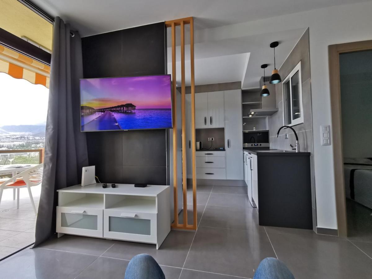 Vivaldi Apartment Лос Кристианос Екстериор снимка
