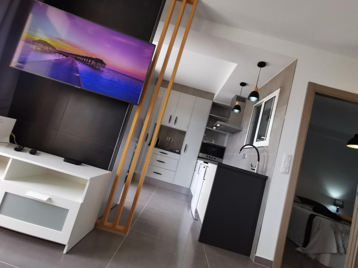 Vivaldi Apartment Лос Кристианос Екстериор снимка