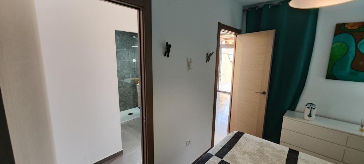 Vivaldi Apartment Лос Кристианос Екстериор снимка